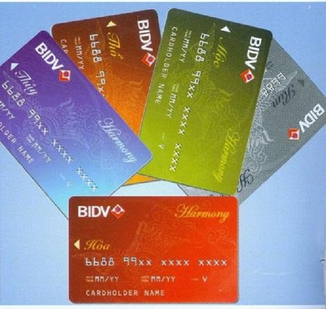 BIDV tạo điều kiện cho khách hàng mở thẻ Debit nội địa và thẻ Debit quốc tế