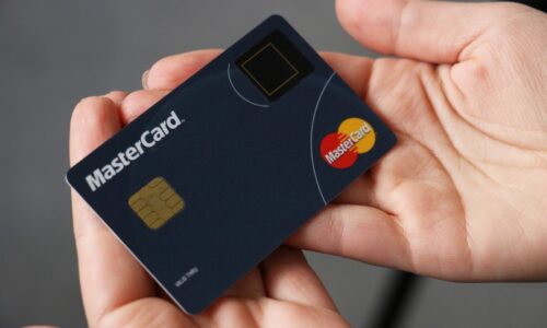 Bật mí thẻ Mastercard là gì và công dụng của tấm thẻ Mastercard thần thánh
