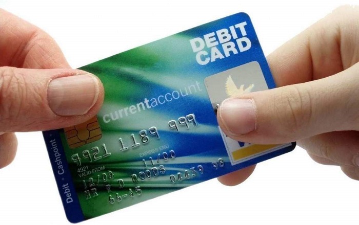 Thẻ ghi nợ quốc tế sử dụng dễ dàng và kiểm soát được tiêu dùng cá nhân