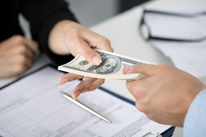 Vay vốn ngân hàng bằng giấy xác nhận lương