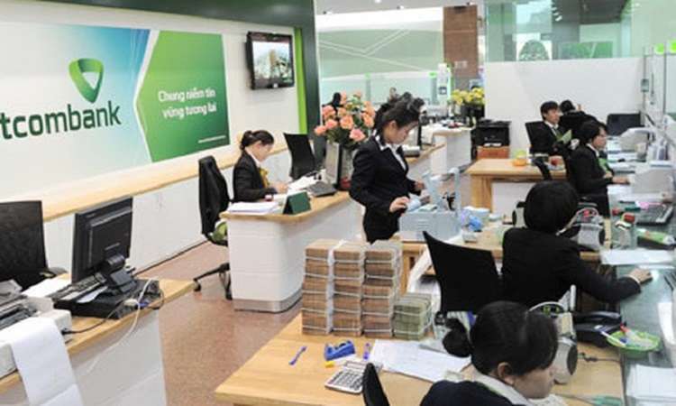 Chuyển tiền qua hệ thống ngân hàng