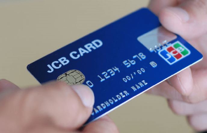Phát hành thẻ JCB phải chịu phí theo từng ngân hàng