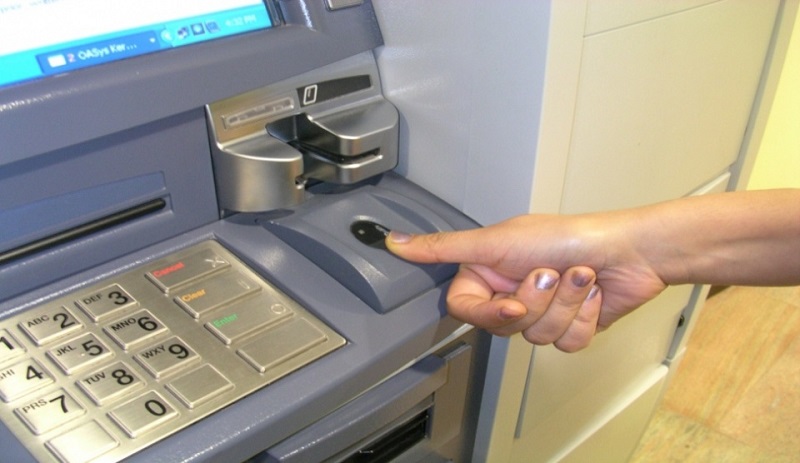 Rút tiền không cần thẻ tại ATM
